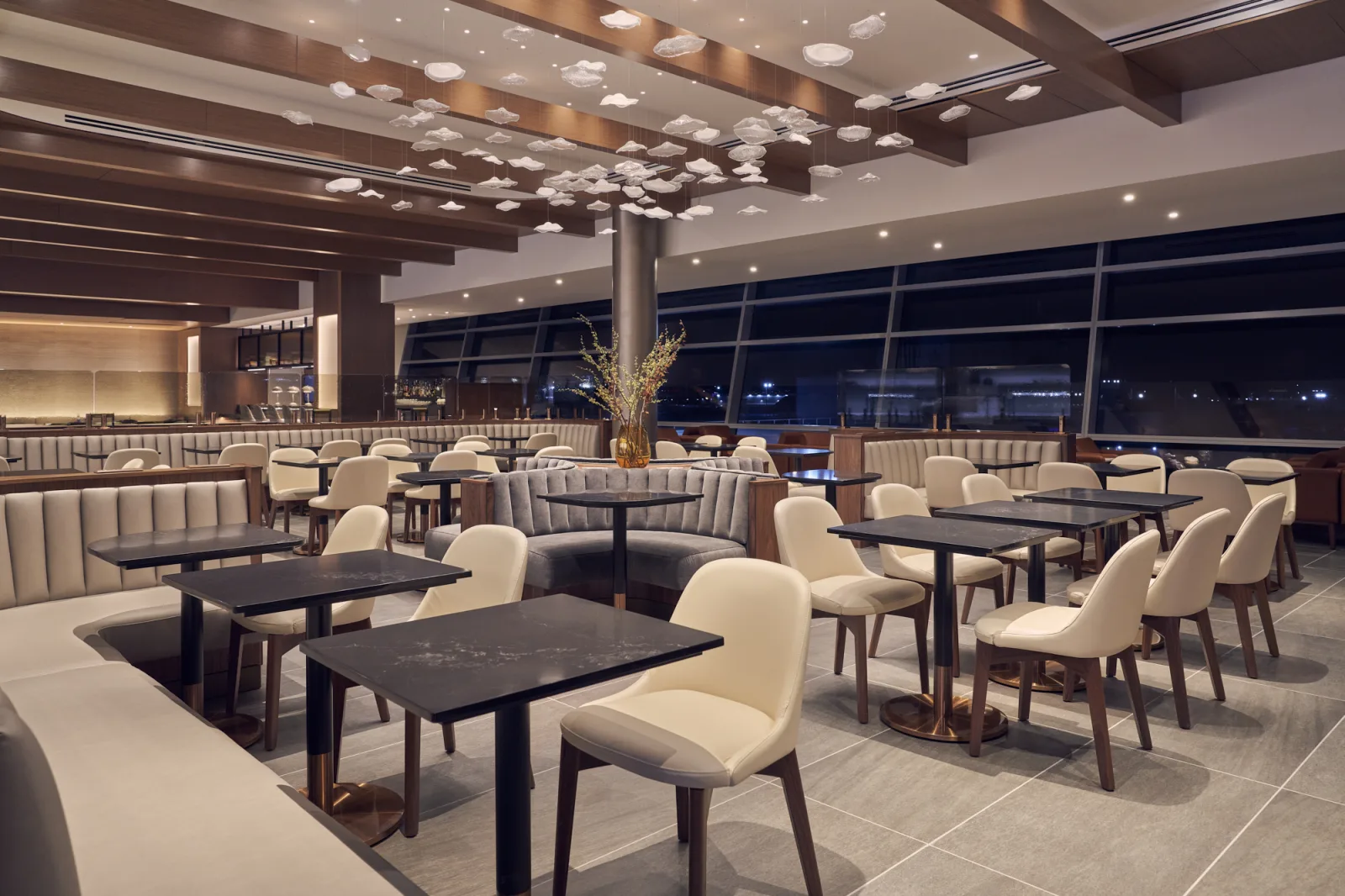 American AAdvantage lounge interior, illustrating context for the Platinum Pro article.
