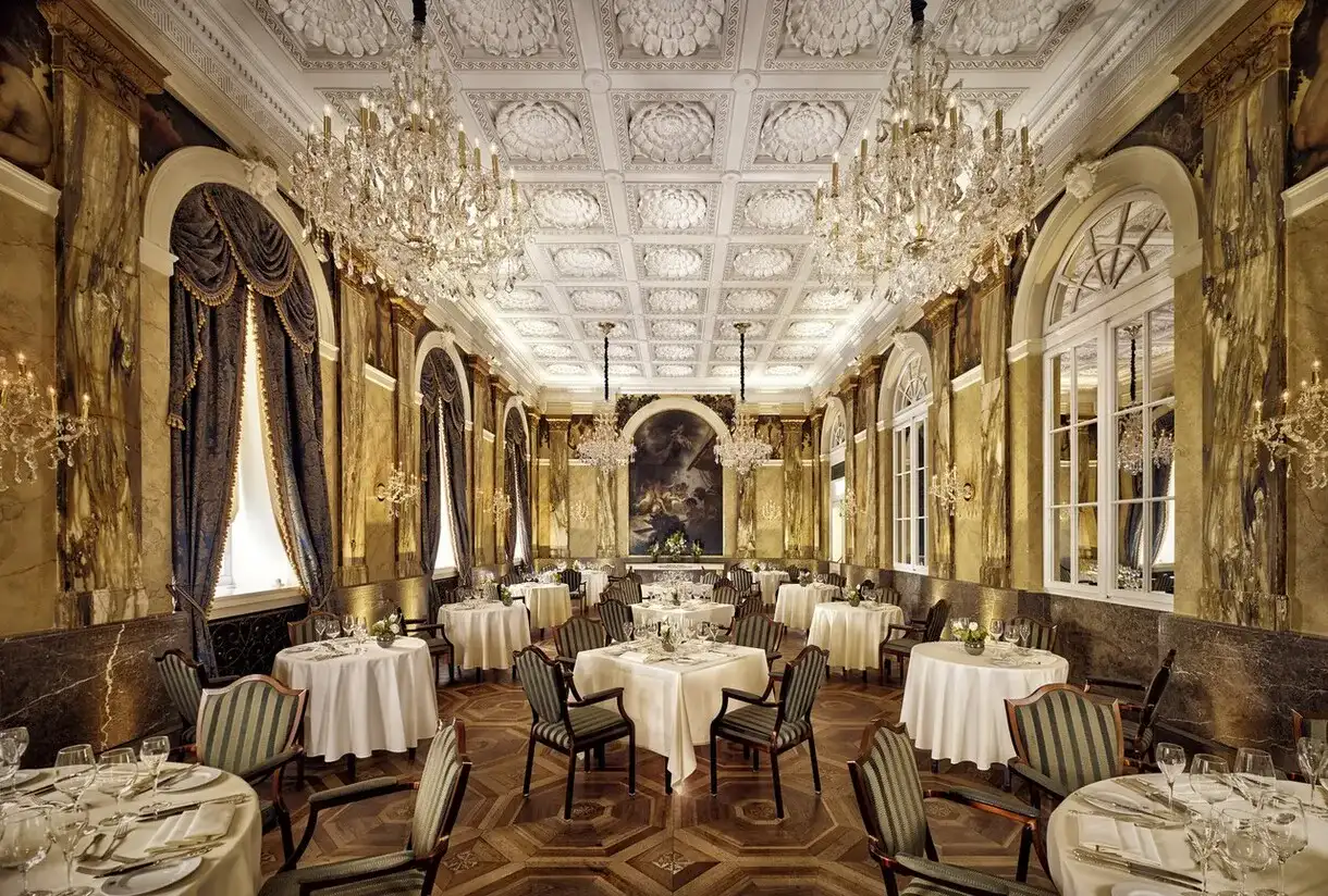 Hotel Imperial Vienna restaurant, a Marriott Bonvoy Platinum upgrade target via status match.